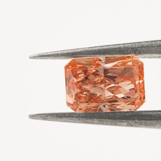 Radiant Lab Grown Orange Colored Diamond Loose Diamond For Engagement Ring Conflict free Diamond CVD Diamond Fancy Colored Diamond