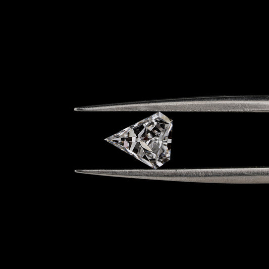 Shield Cut Lab grown Diamond For Solitaire Diamond Engagement Ring Loose Diamond For Jewelry CVD Diamond For Earrings For customization