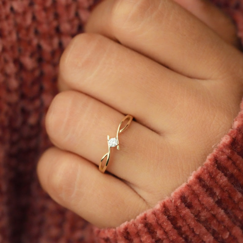 Twisted Infinity Lab Diamond Ring – 14K Gold Dainty Solitaire Band