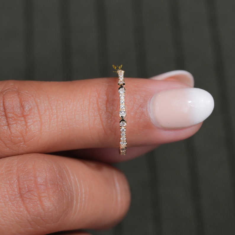 Lab Diamond Bamboo Eternity Ring β 14K Gold Minimal Stackable Band