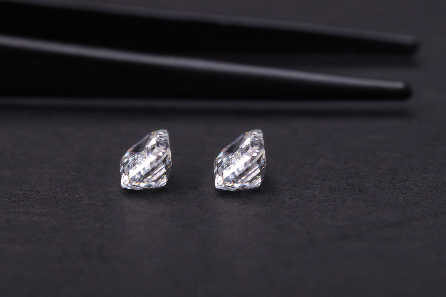 Emerald Cut Lab grown Diamond Pair For Wedding Earring Studs D-E Color Loose Diamond For Engagement Ring Conflict Free Diamond Pair