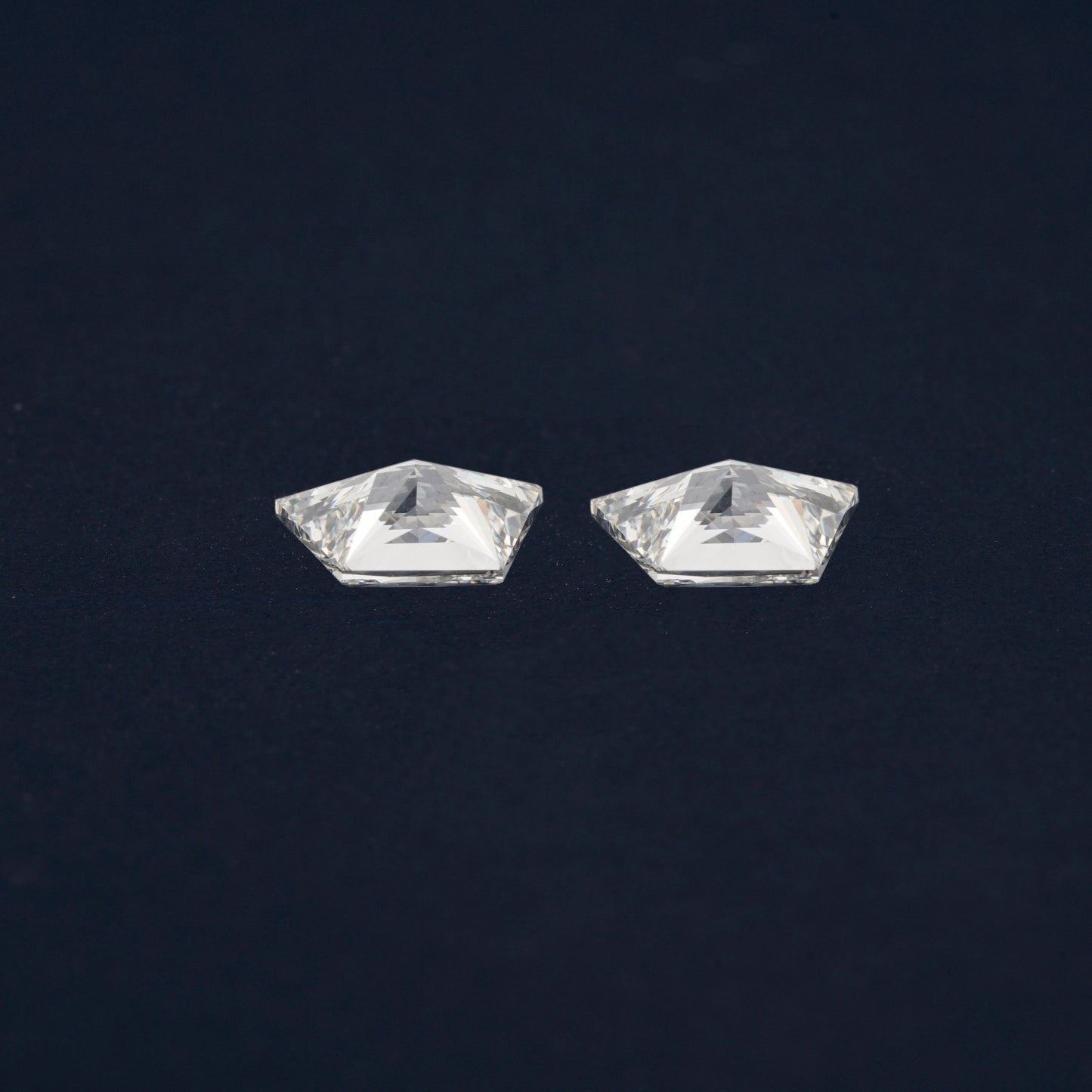 Trapezoid Lab Grown Diamond 14K White Gold Side Trapezoid Three Stone Diamond Ring Eco-Friendly Diamond Ring For Solitaire Studs Earring