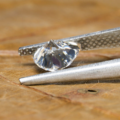 IGI Certified Trillion Cut Lab Grown Diamond | Loose HPHT Diamond