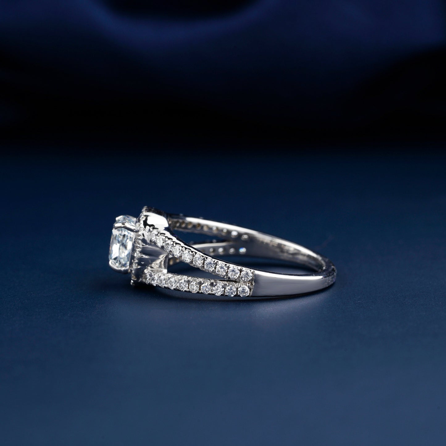 Cushion Cut Lab Grown Diamond Engagement Ring,1 CT E/vs1 Halo Wedding Band,Split Shank Diamond Ring,Anniversary Ring For Gift,Ring For Her