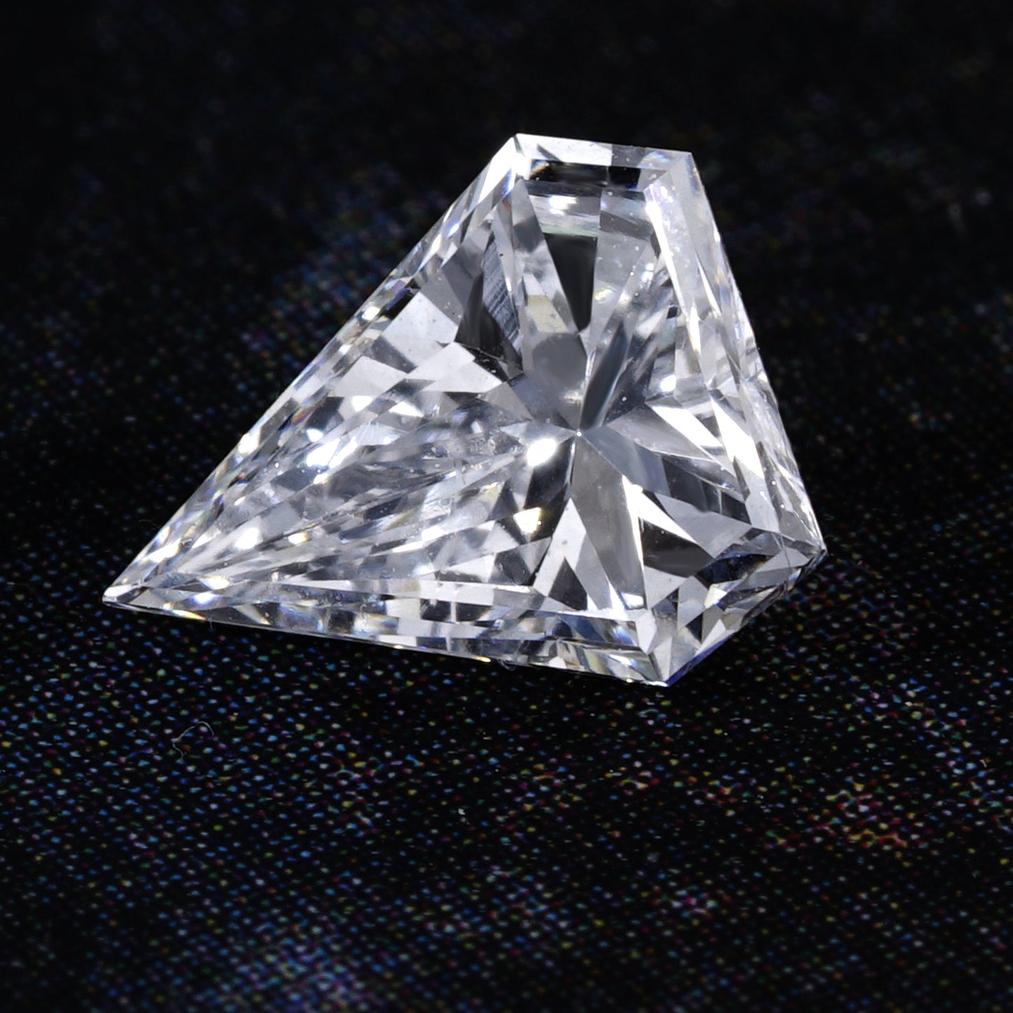 Shield Cut Lab grown Diamond For Studs Lab Grown Diamond Loose For Jewelry Lab Created Diamond For 3 Stone Diamond Ring For Customization