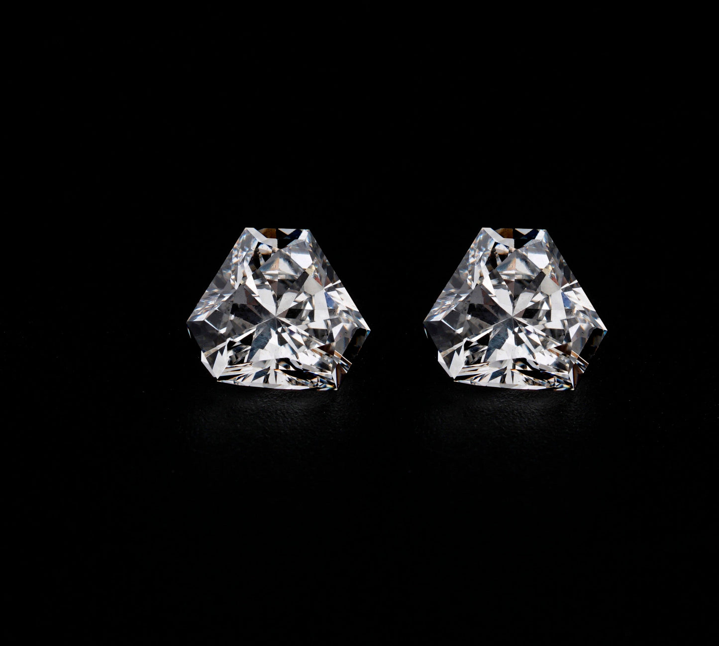 Calf Head Lab grown Diamonds Pair For Earring Set For solitaire Studs For Dangle And Drop Earrings for Bride Antique Cut Diamond Pair