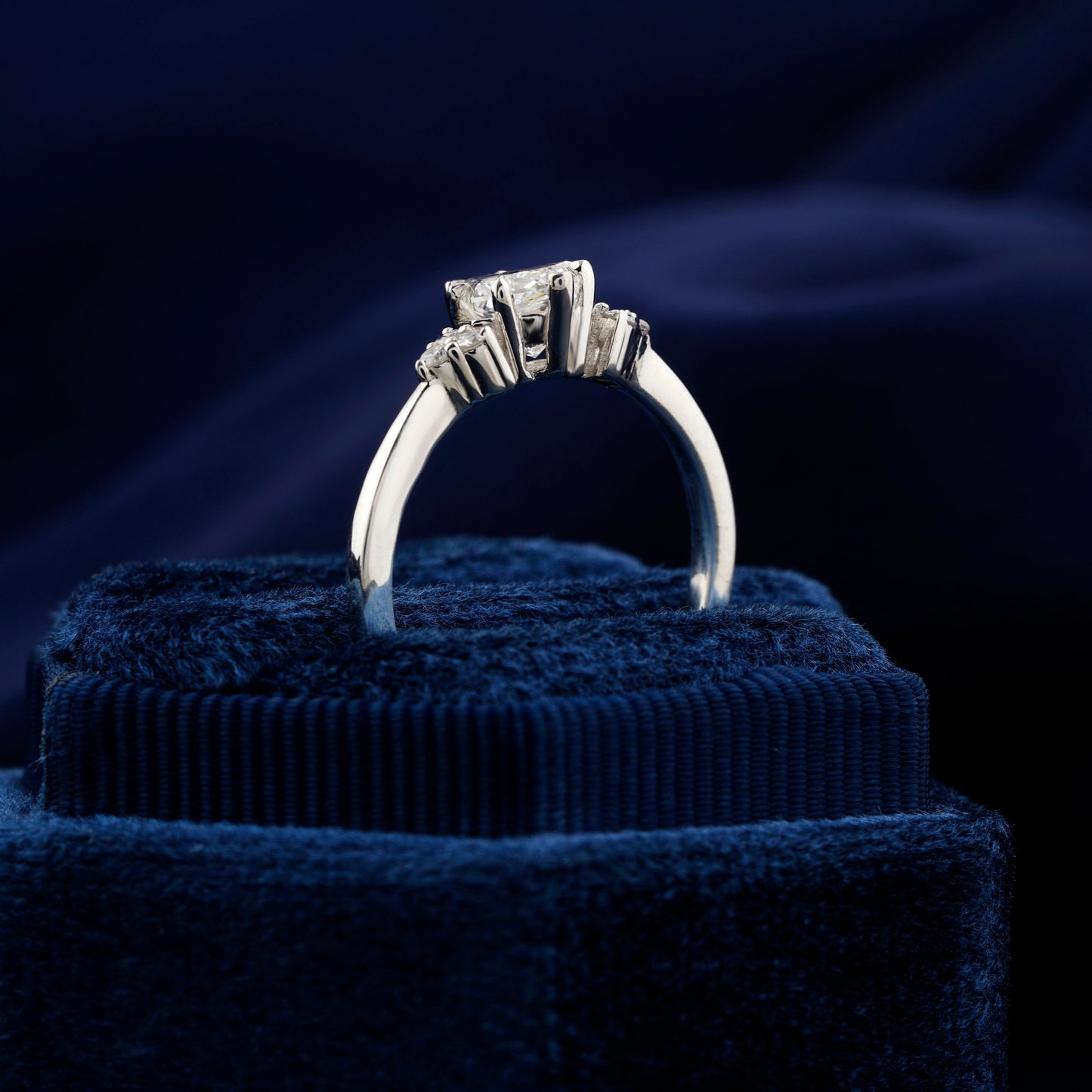1 CT Kite Cut Lab Grown Diamond Engagement Ring for Women