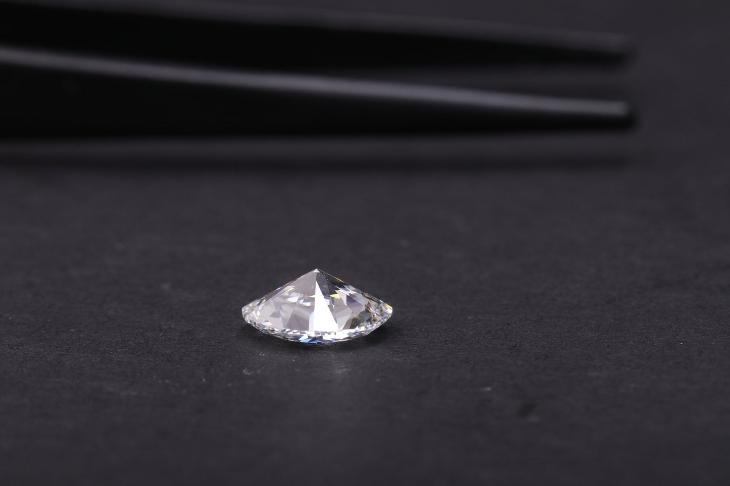 Oval Cut CVD Lab Grown Diamond,D-E Color Diamond For Wedding Ring HPHT Diamond For Solitaire Earring Gift For Her Loose Diamond