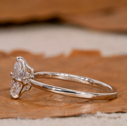 Oval Lab Grown Diamond Solitaire Wedding Ring for Women