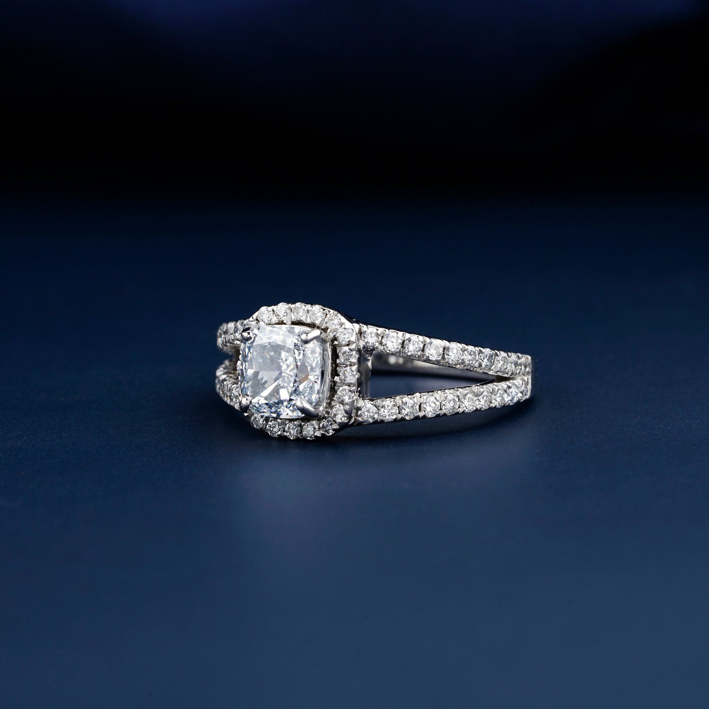 Cushion Cut Lab Grown Diamond Engagement Ring,1 CT E/vs1 Halo Wedding Band,Split Shank Diamond Ring,Anniversary Ring For Gift,Ring For Her