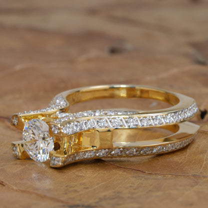 1 CT Round Lab Grown Diamond Halo Engagement Ring for Women