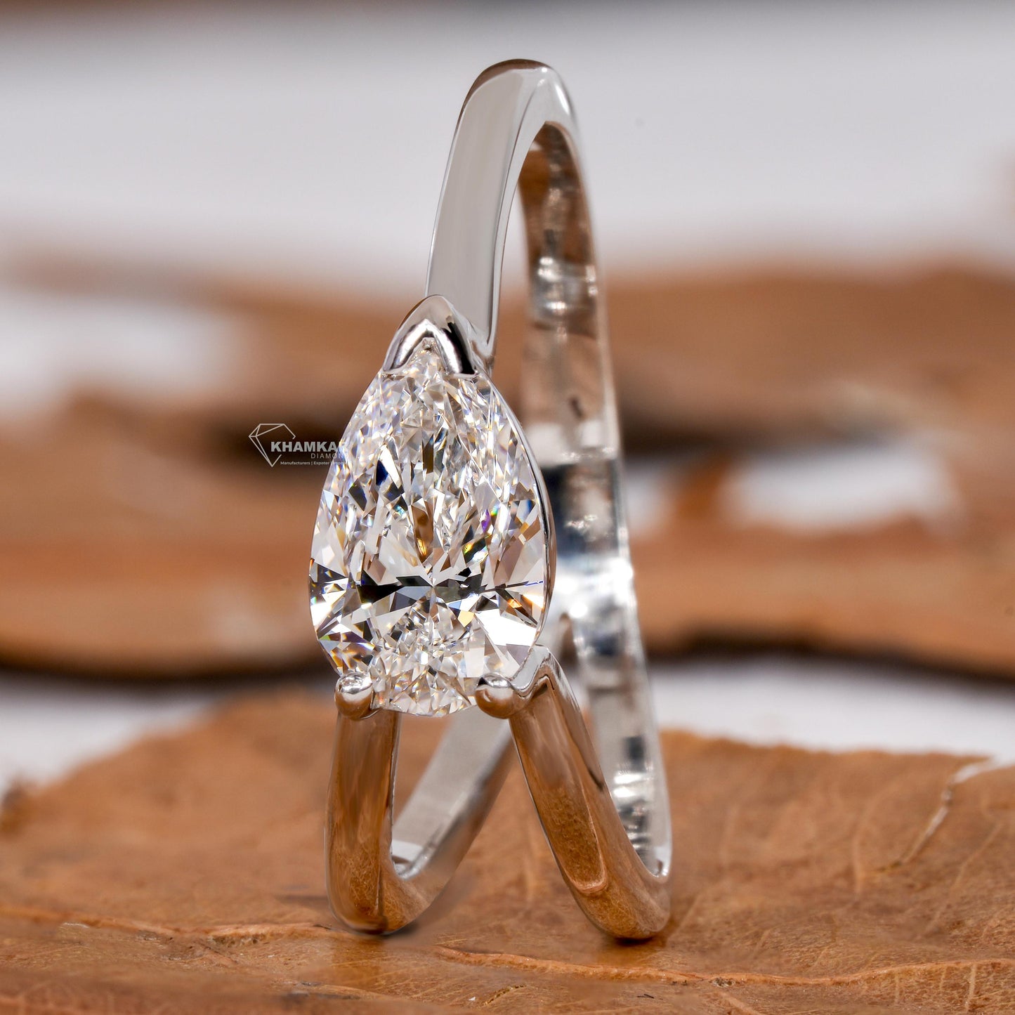 1.00Ct Pear Cut Lab Grown Diamond Ring,Split Shank Engagement ring,Solitaire Wedding Ring,Unique Ring,Anniversary Ring For Wife