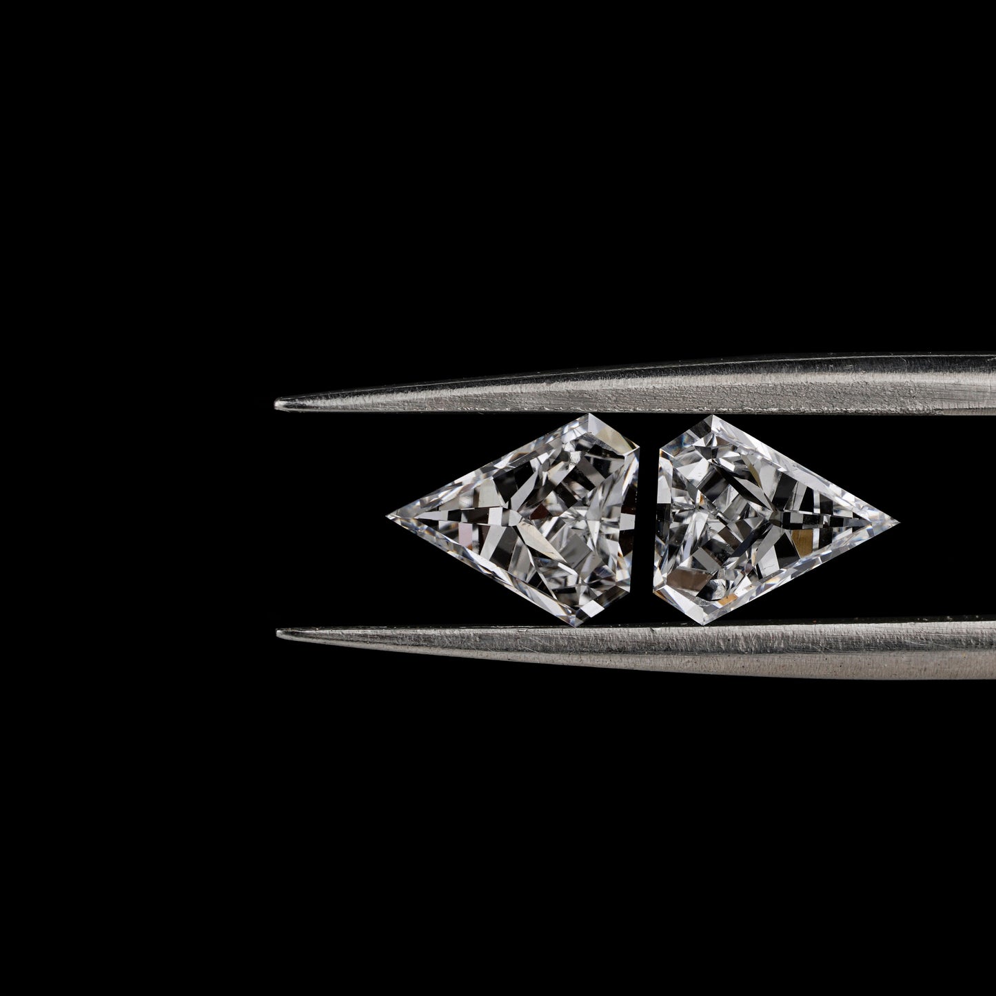 Shield Cut Lab Created Diamond For Charms Earring 14K Gold Lab Grown Diamond Loose For Jewelry Eco Friendly Diamond Loose For Dainty Ring