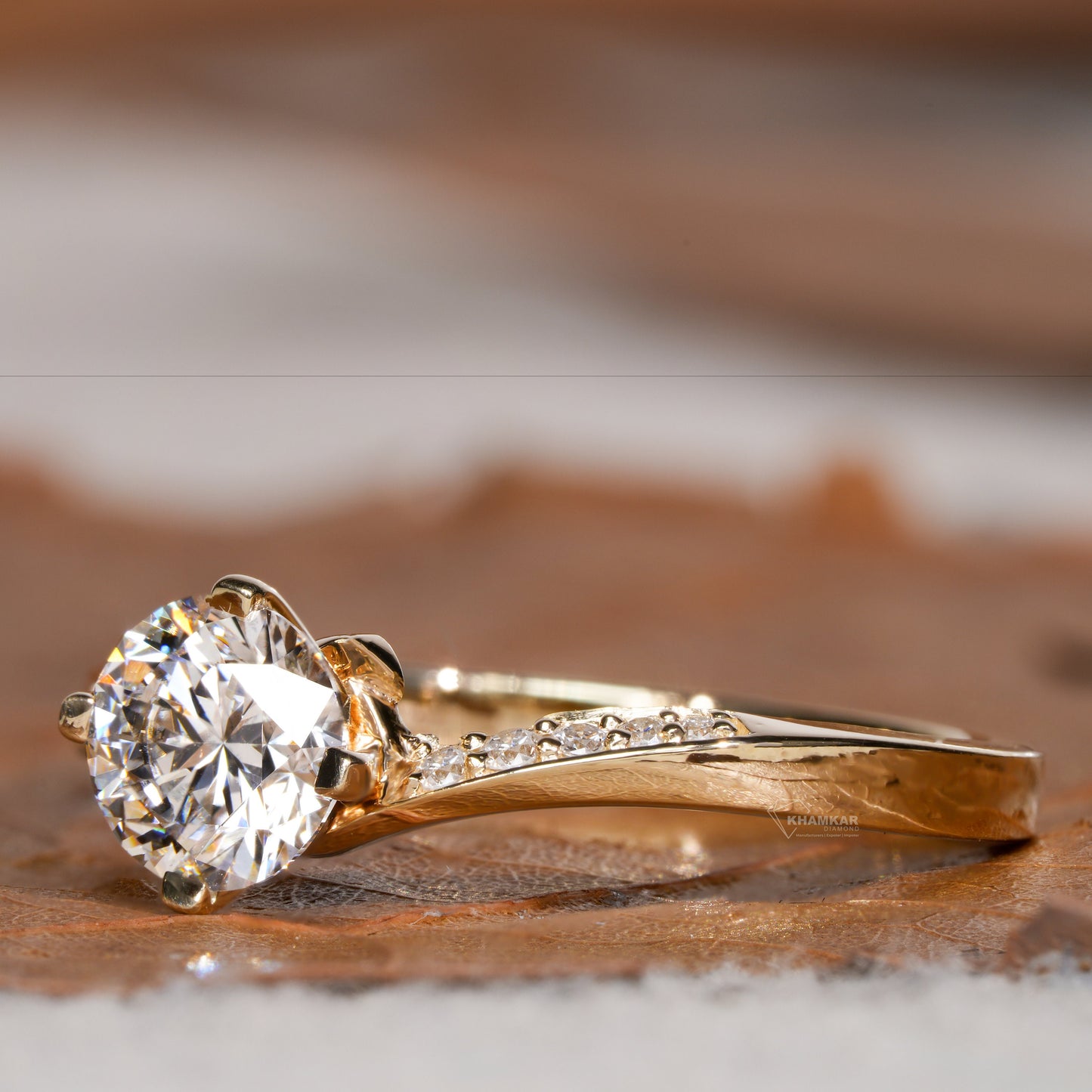 Round Lab Diamond Engagement Ring – Twisted Pave Band