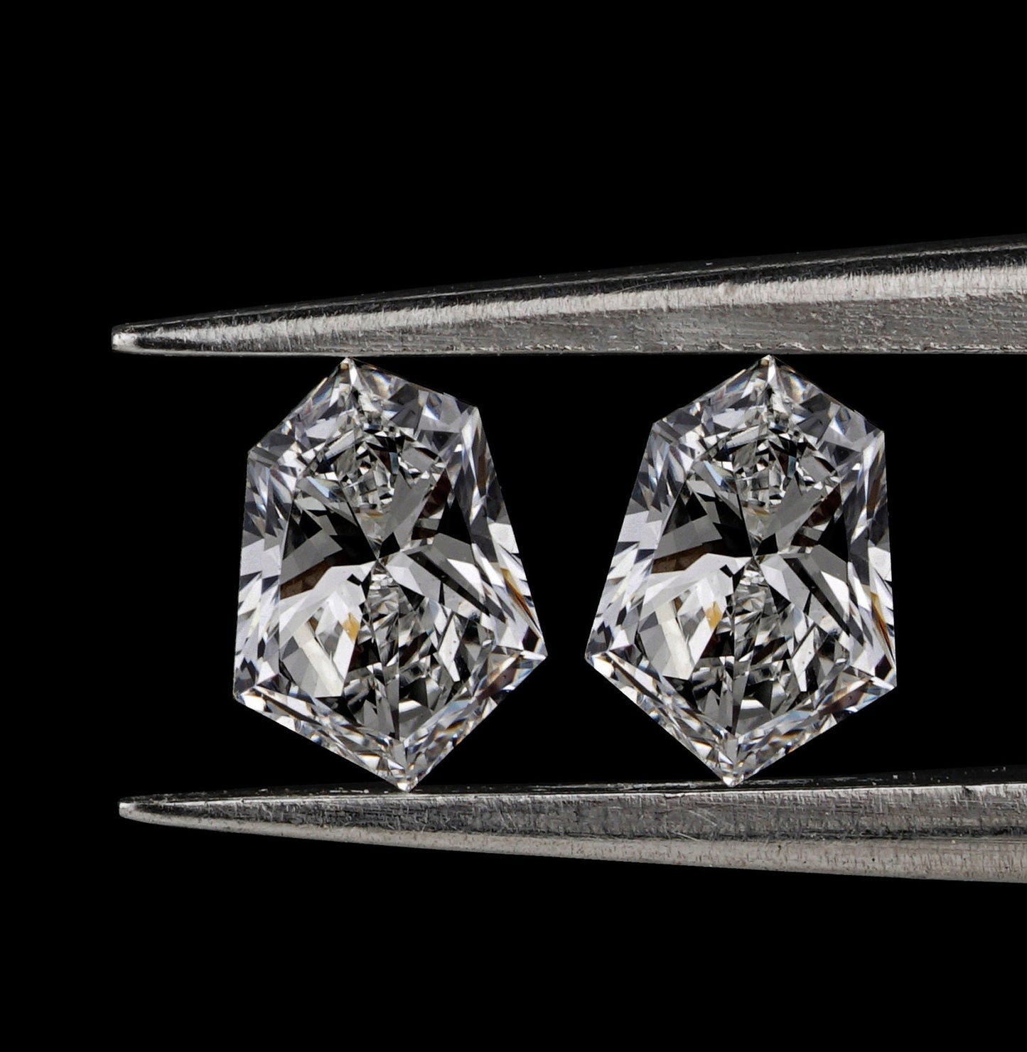 Modified Shield Lab grown Diamonds For Studs Loose Diamond For Engagement Ring For Custom Diamond Ring For Hoop Earring IGI Certified Damond