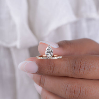 1CT Pear Cut Lab Grown Diamond Halo Engagement Ring For Gift