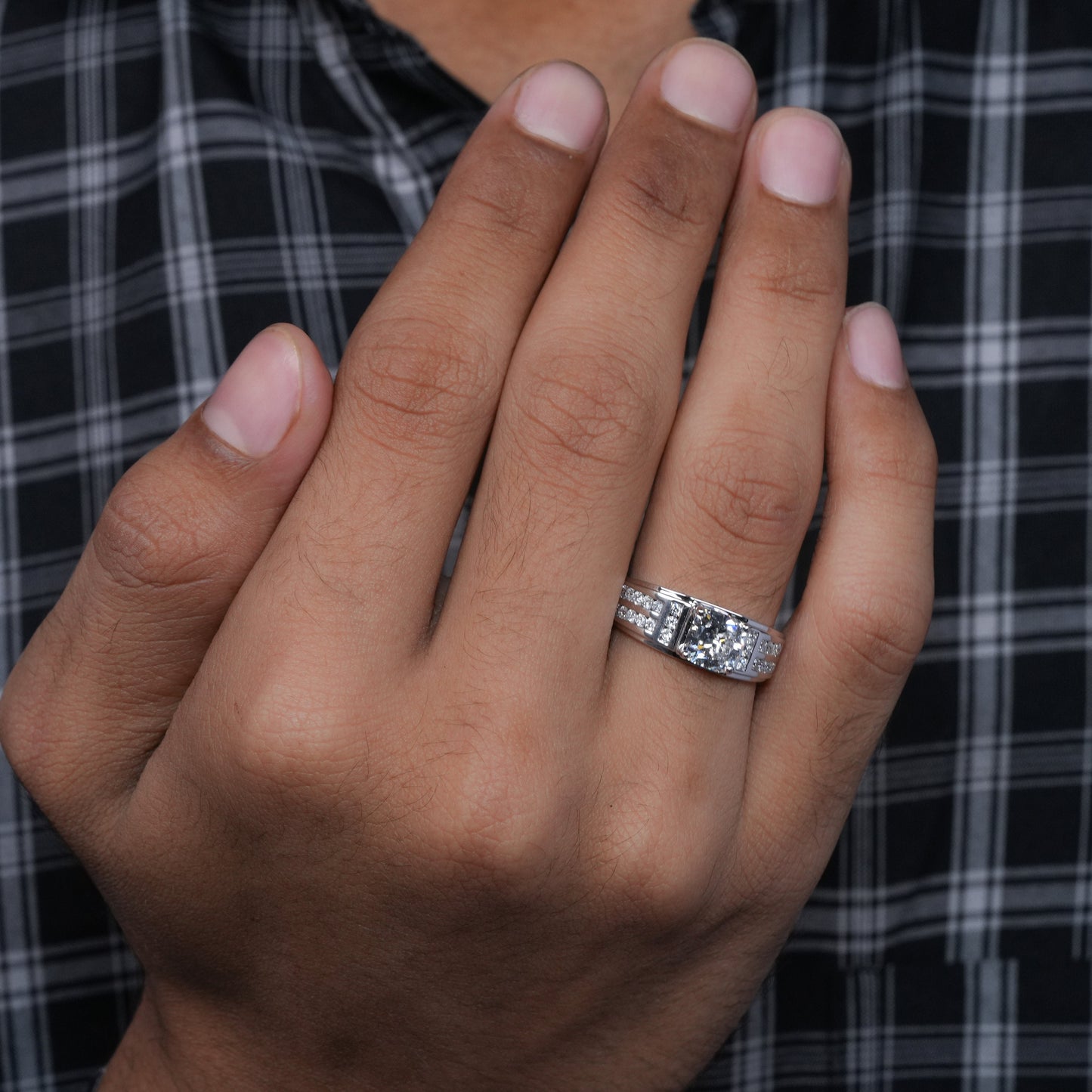 1.50 TCW Cushion Lab Diamond Men's Ring – 950 Platinum Engraved Band