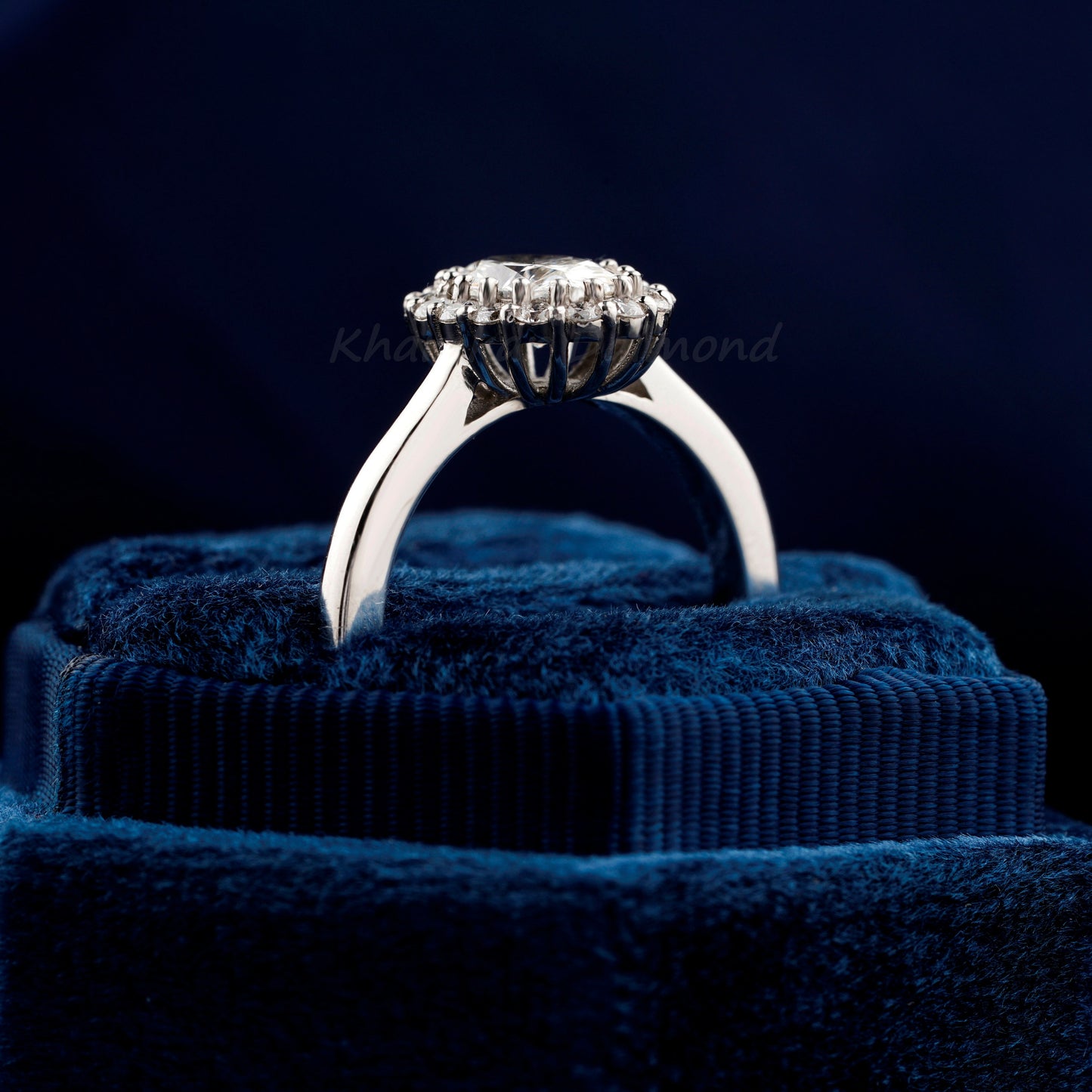 1CT Oval Cut Lab Diamond Ring | Halo Wedding Ring
