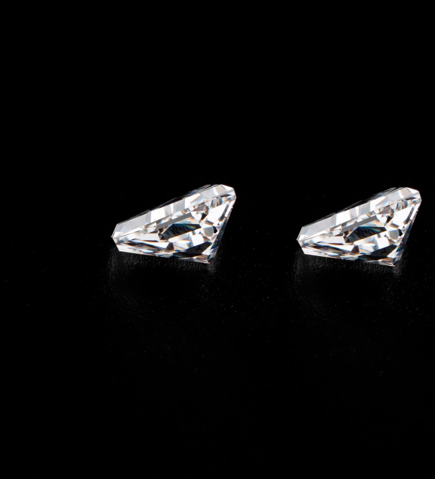 Shield Cut Lab Created Diamond For Charms Earring 14K Gold Lab Grown Diamond Loose For Jewelry Eco Friendly Diamond Loose For Dainty Ring