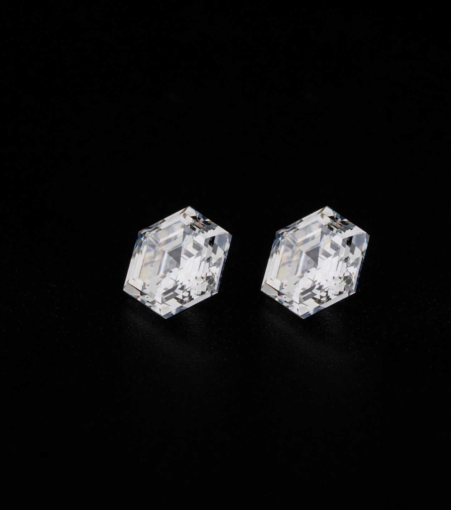 Hexagon Lab grown Diamonds Pair For 18K Solid Gold Lab Grown Diamond Earrings For Solitaire Studs HPHT/CVD Diamond Stud For Stunning Gift
