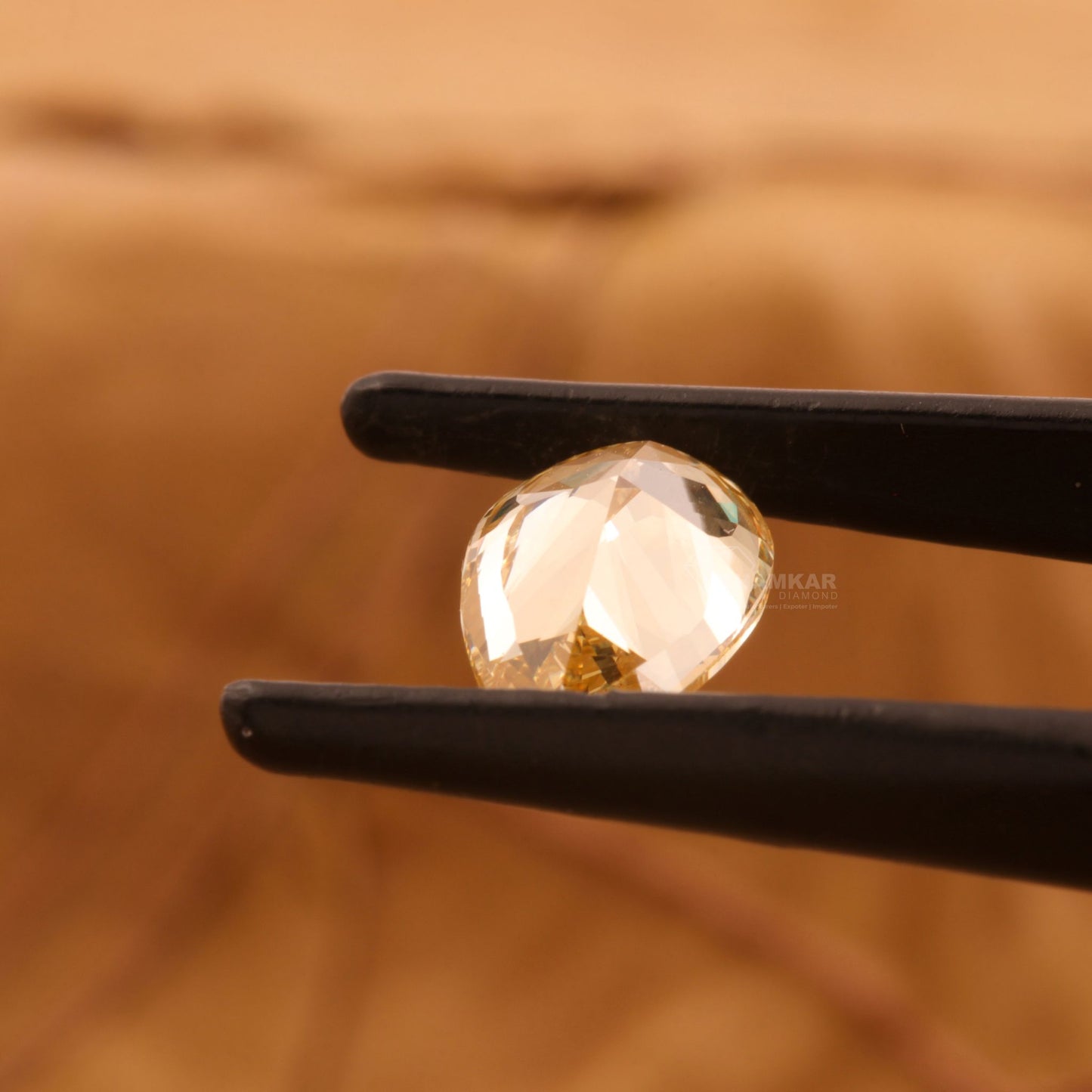 1CT Pear Vivid Yellow Lab Diamond | Loose IGI | Conflict Free