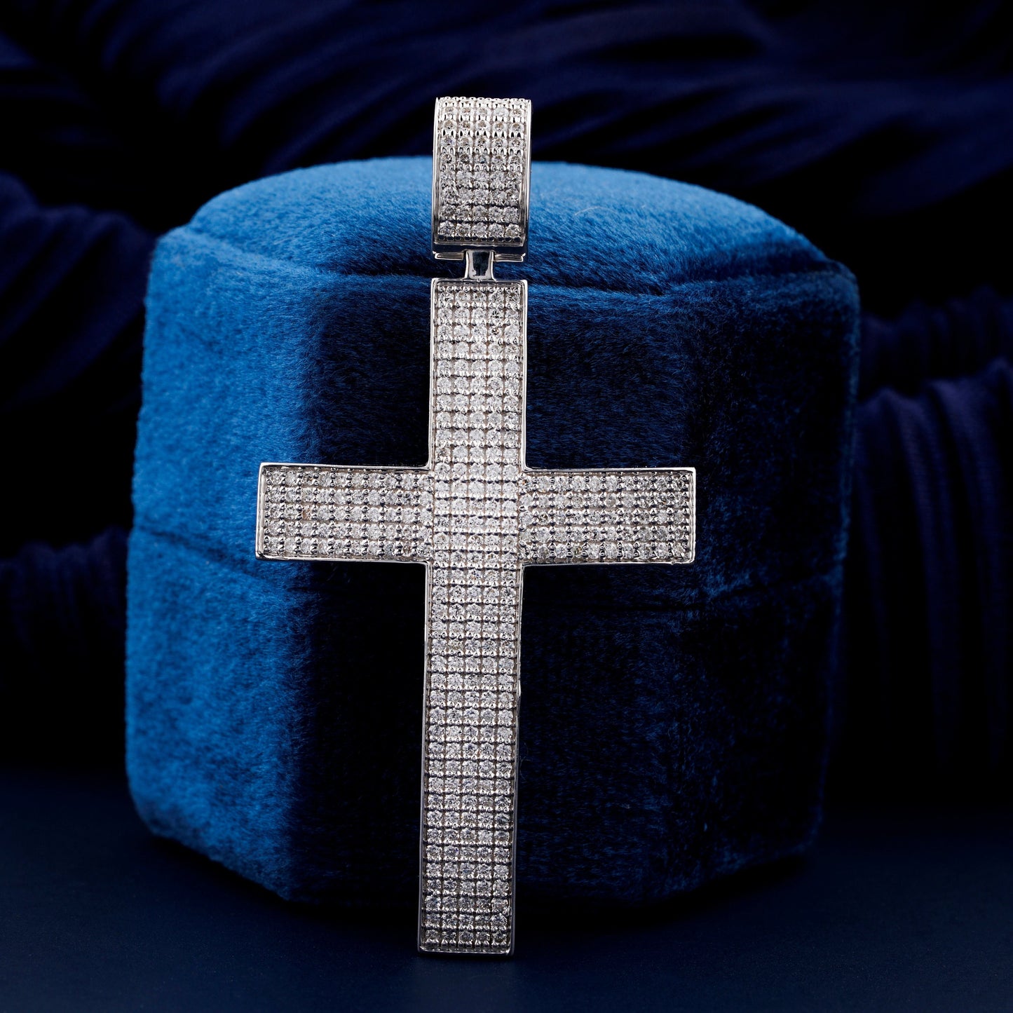 1.80 TCW Lab Grown Diamond Cross Pendant – IGI Certified Gift for Her