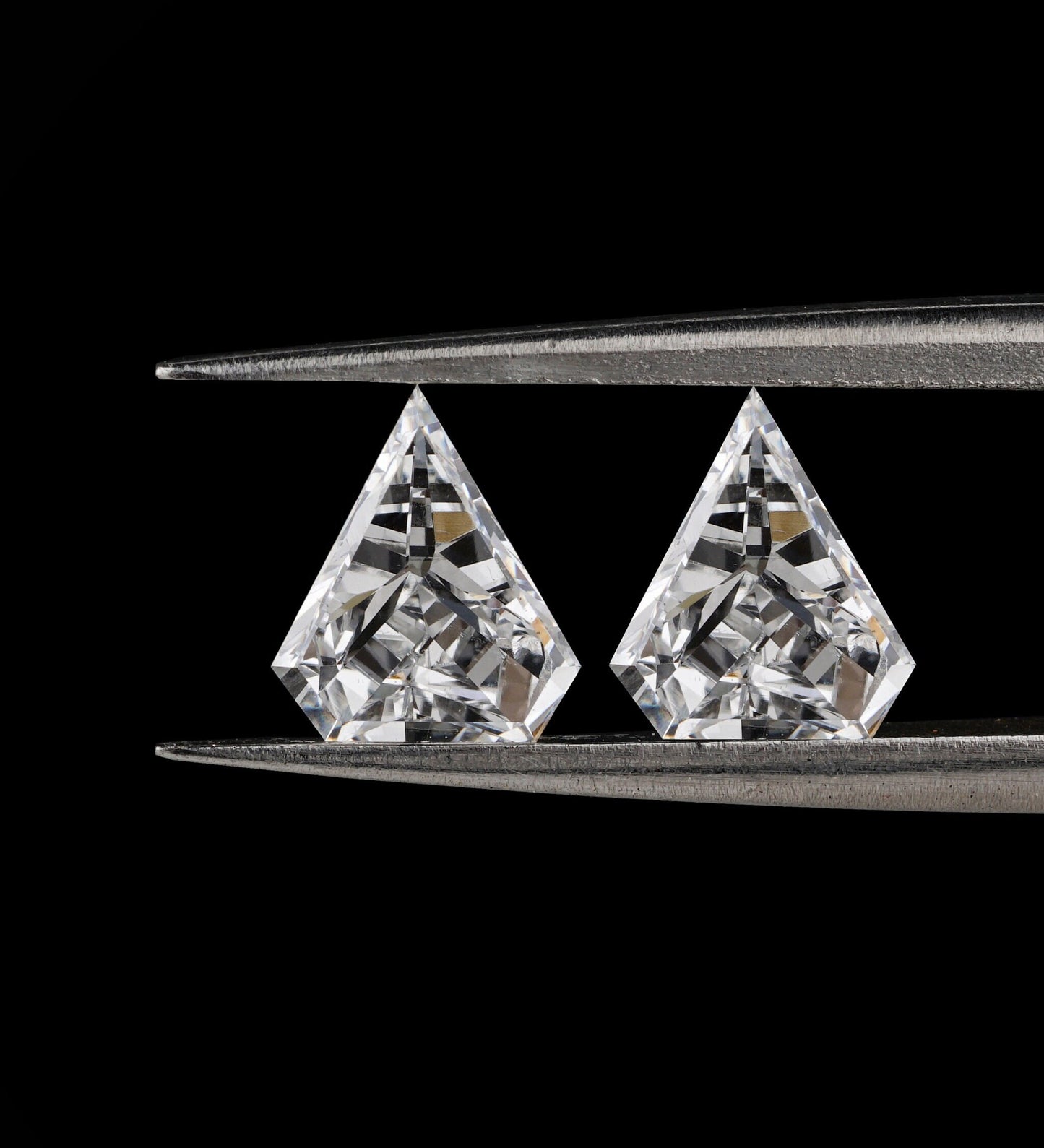 Shield Cut Lab Created Diamond For Charms Earring 14K Gold Lab Grown Diamond Loose For Jewelry Eco Friendly Diamond Loose For Dainty Ring