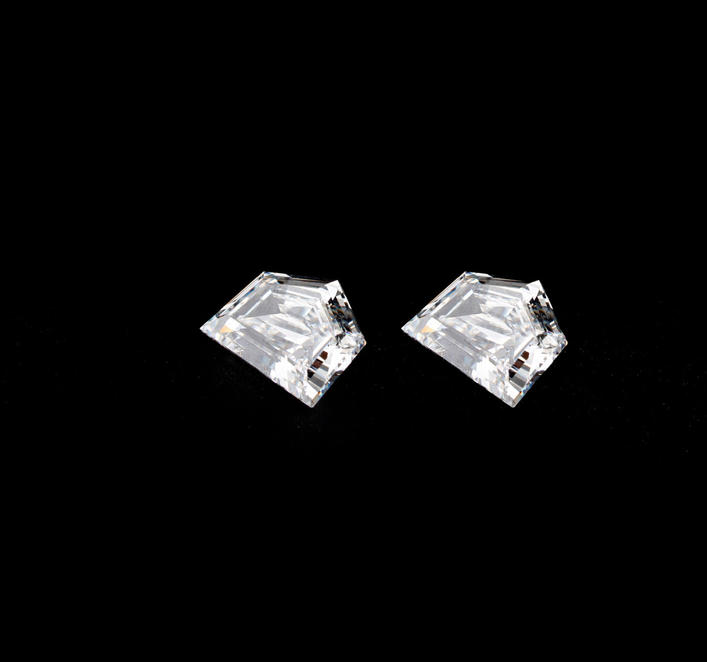 Cadillac Step Cut Labgrown Diamonds Pair For Engagement Ring For Solitaire Studs For Side Stone Diamond For Customization