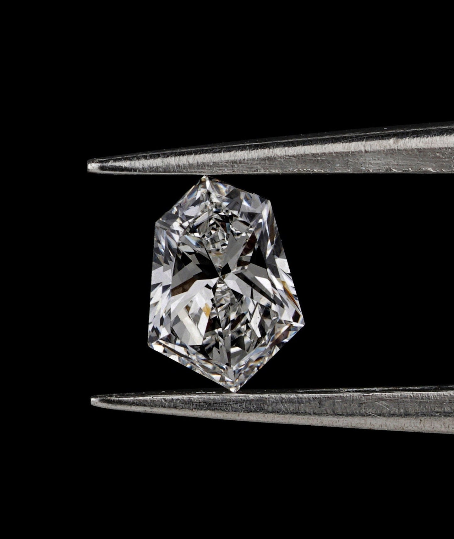 Modified Shield Labgrown Diamond Loose Diamond For Pendant CVD Diamond For Ring For Hoop Earring Anniversary Gift For Her Fancy Cut Diamond