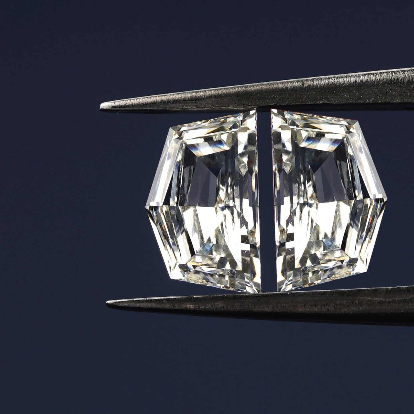 Cadillac Step Cut Lab grown Diamonds Pair For Side Stone Ring CVD-HPHT Diamond For Studs Matching Pair Of Antique Shape Diamond Loose