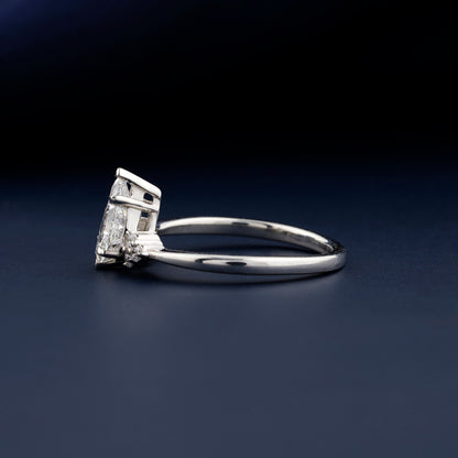 1 CT Kite Cut Lab Grown Diamond Engagement Ring for Women