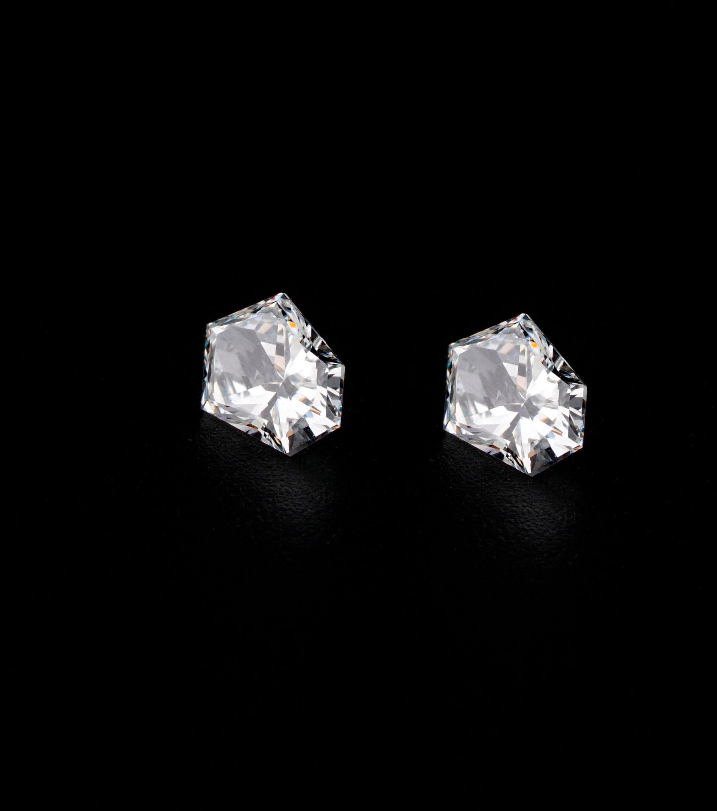 Modified Shield Lab grown Diamonds For Studs Loose Diamond For Engagement Ring For Custom Diamond Ring For Hoop Earring IGI Certified Damond
