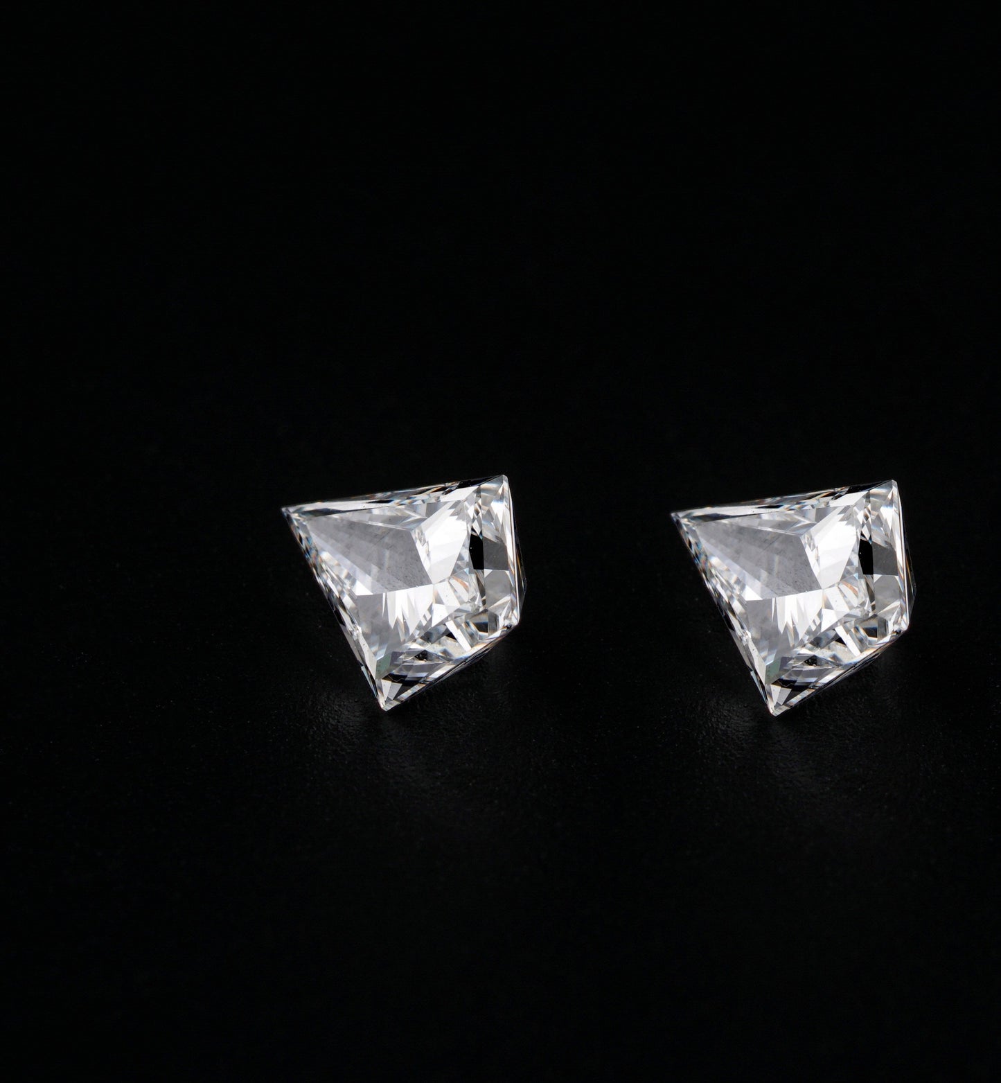 Kite Cut Lab Diamond 18K White Gold Kite Diamond Bezel Stud Lab Created Diamond Stud Earring Diamond For Love pendant necklace