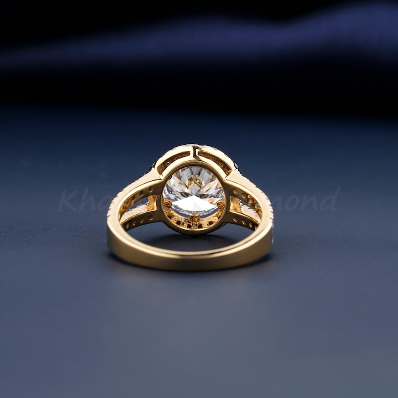 Round Cut Diamond Engagement Ring,2 CT Lab Grown Diamond Ring,Lab Created Diamond Wedding Ring,Split Shank Ring,Halo Ring,Anniversary Gift