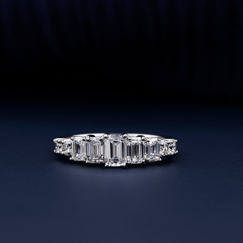 1.55TCW Emerald Lab Diamond Eternity Band Lab Created Side Stone Round Diamond Band White Gold Emerald-Round Stackable Band CVD Diamond Band