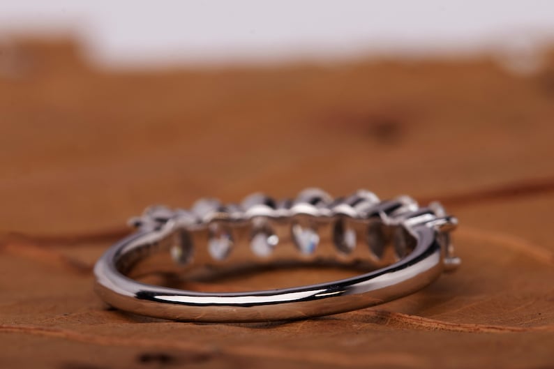 0.15 Carat Each Oval Lab Diamond 7 Stone Wedding Band Eternity Band CVD Diamond Band For Anniversary Gift Conflict Free For Ring Set