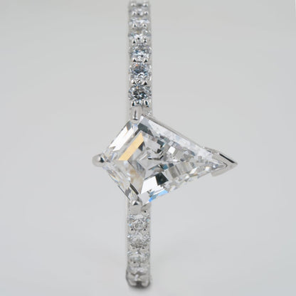 ⭐ Kite Cut Lab Diamond Engagement Ring 1.5 Ct White Gold