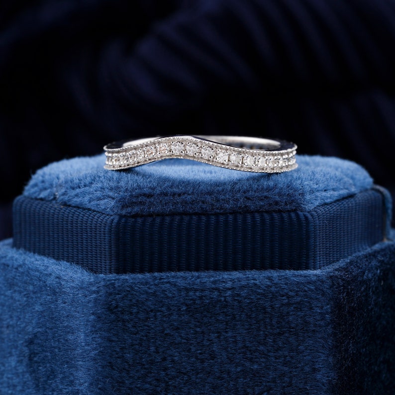 Round Brilliant Cut Lab Grown Diamond Band Curved Engagement Band Stackable Band Bridal Wedding Set Band Ring For Women