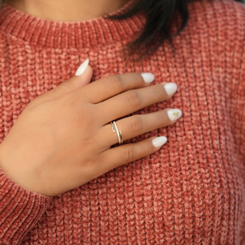 14K Solid Gold Minimalist Wraparound Triple Band Ring