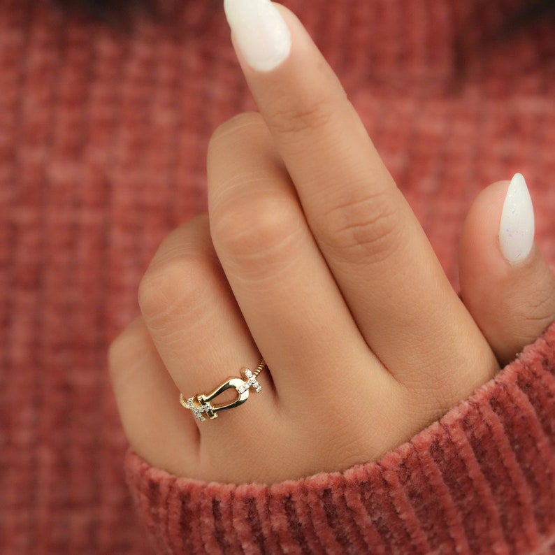 14K Gold Round Lab Diamond Buckle Ring