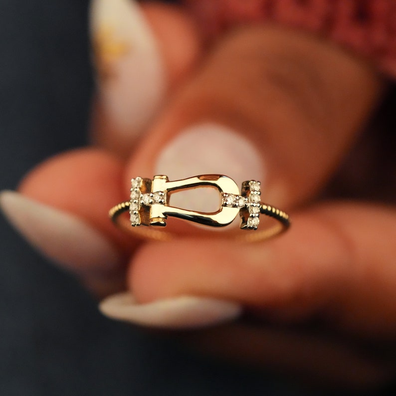 14K Gold Round Lab Diamond Buckle Ring