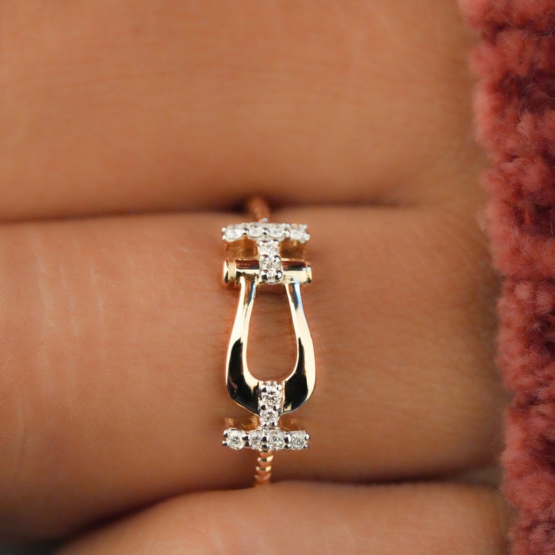 14K Gold Round Lab Diamond Buckle Ring