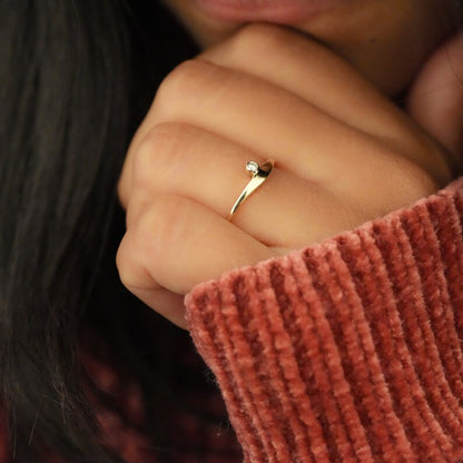 Lab Grown Diamond Curved Solitaire Ring 14K Gold Dainty Stackable Ring