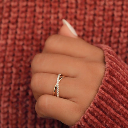 14K Gold Round Lab Grown Diamond Crossover Ring