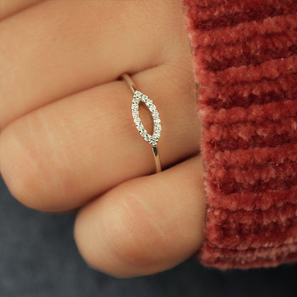 14K Solid Gold Round Lab Grown Diamond Minimalist Engagement Ring