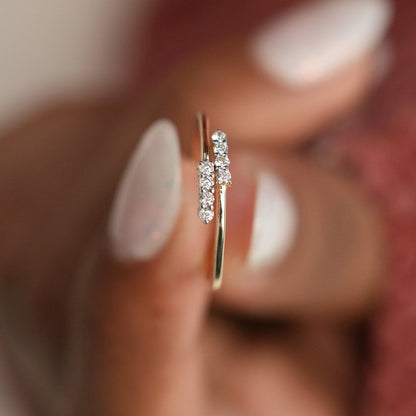 Lab Diamond Bypass Ring – 14K Gold Minimal Crossover Ring
