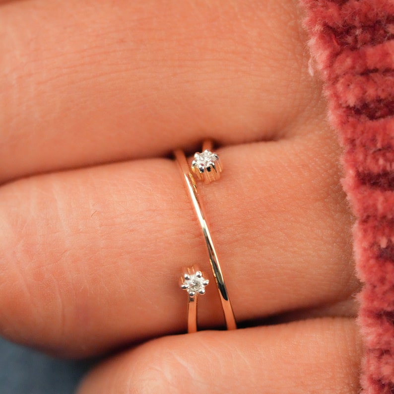 Criss Cross Lab Diamond Ring for Women, Minimalist Open Band Ring