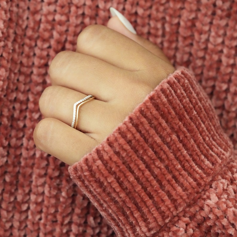 Lab Diamond V Shape Wedding Band 14K Gold, Pave Stacking Ring