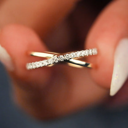 14K Gold Round Lab Grown Diamond Crossover Ring