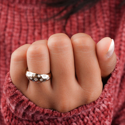 Lab Diamond Starburst Dome Ring – 14K Gold Celestial Band